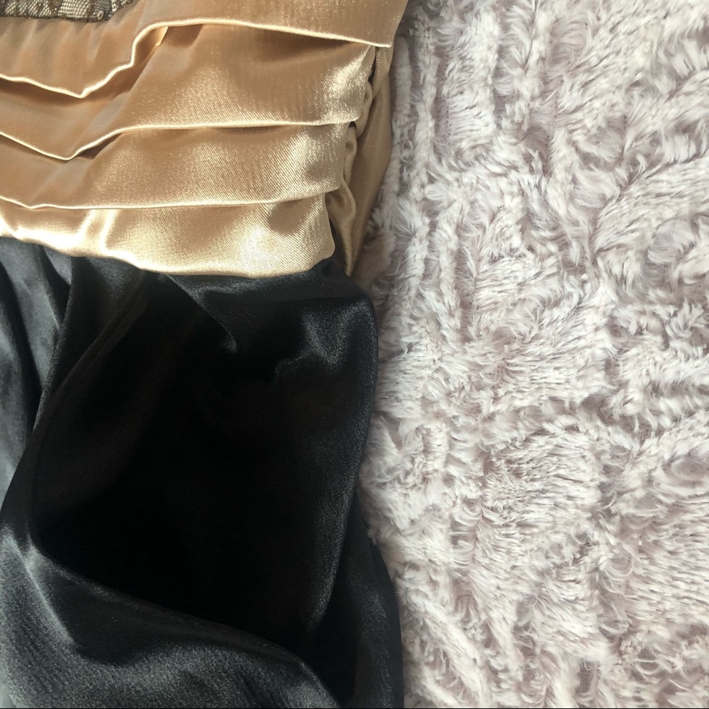 A. Byer 7 black and gold dress w gold sequins - Picture 10 of 15
